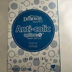 Dr.Brown's Anti-Colic 4 oz Baby Bottle 4-Pack with newborn nipples NEW open box